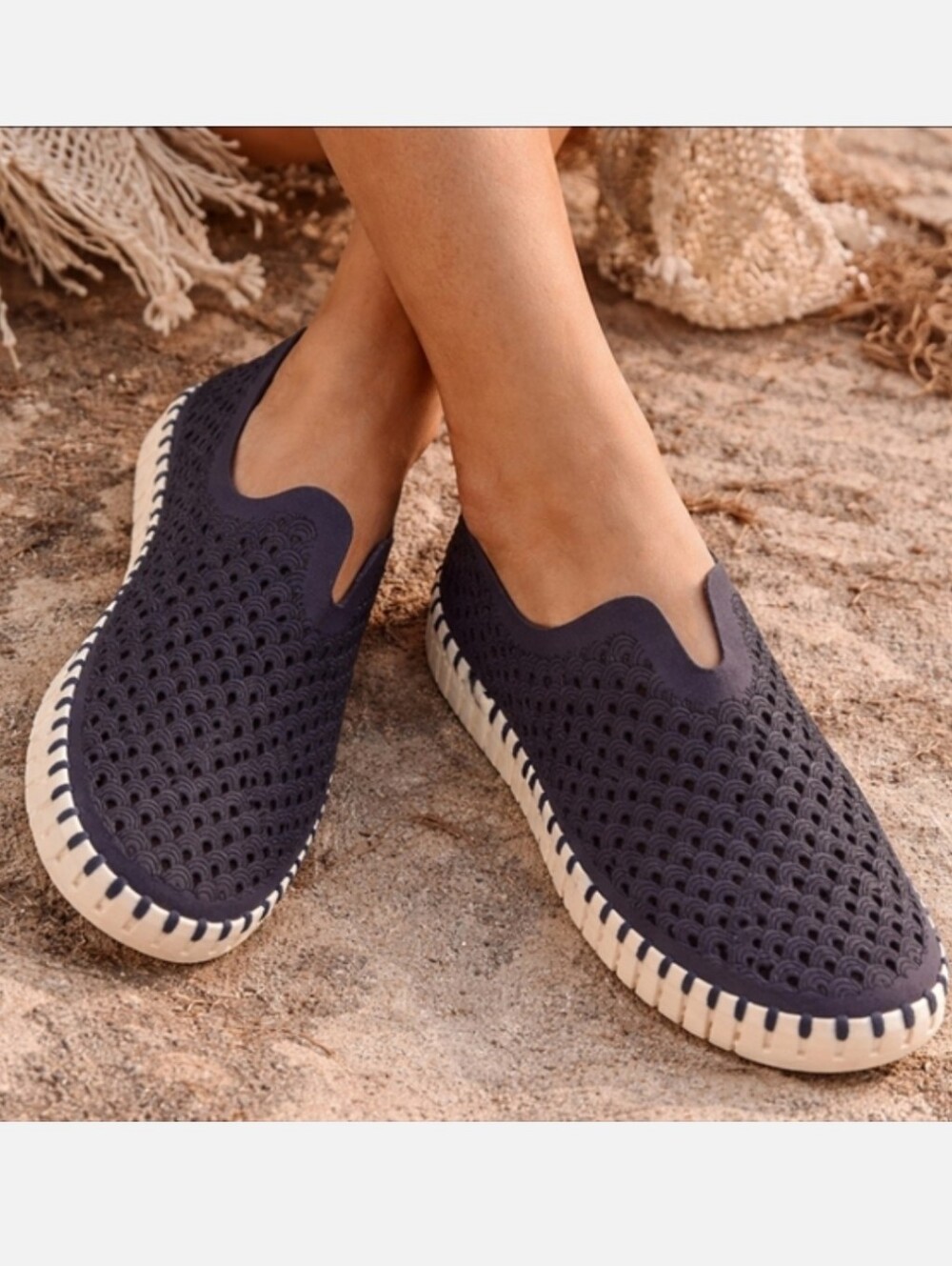 Ilse Jacobsen Tulip Perforated Slip On Comfort Casual Sneakers Dark Indigo 40